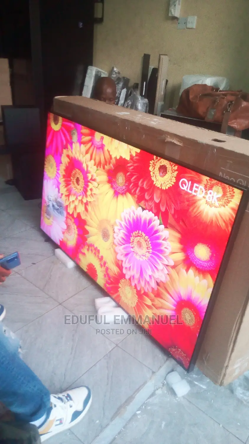 Samsung 65'' Qled Smart Q700T Hdr10+