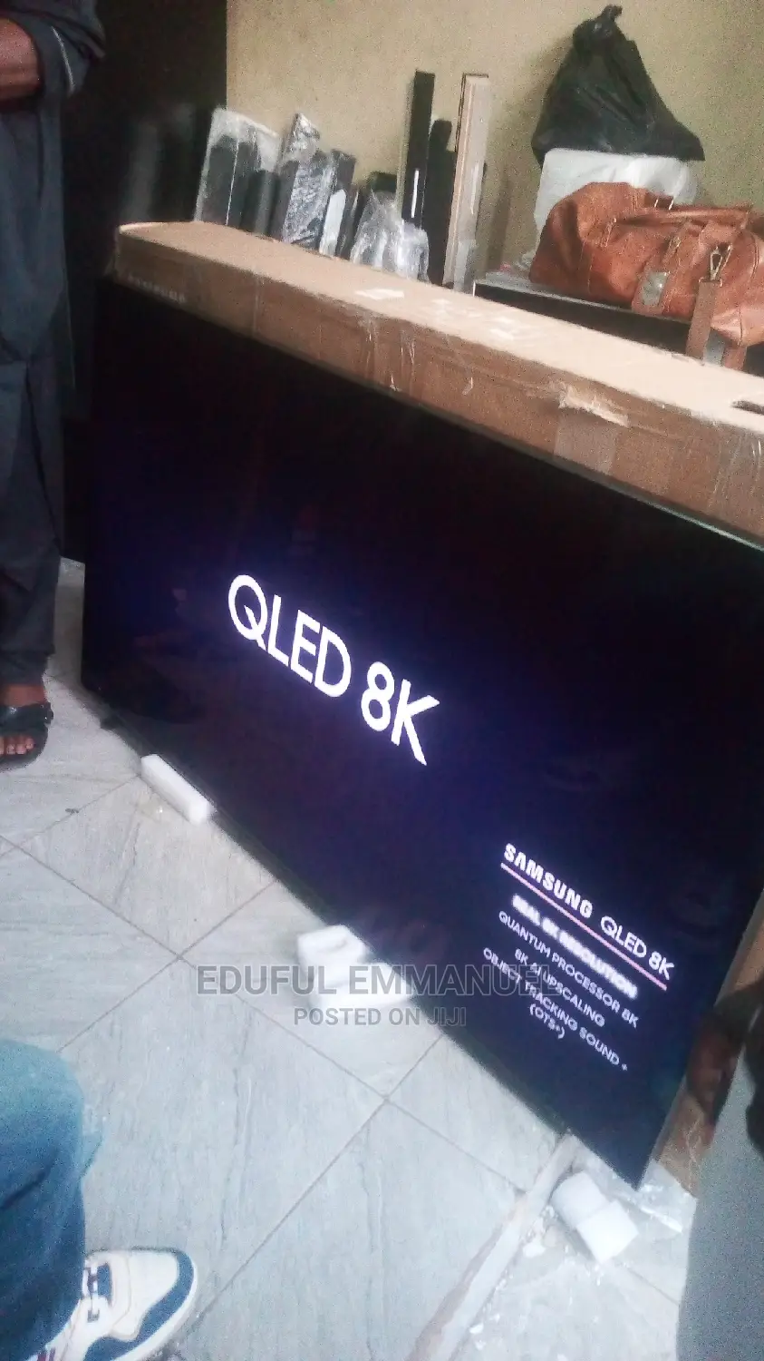 Samsung 65'' Qled Smart Q700T Hdr10+