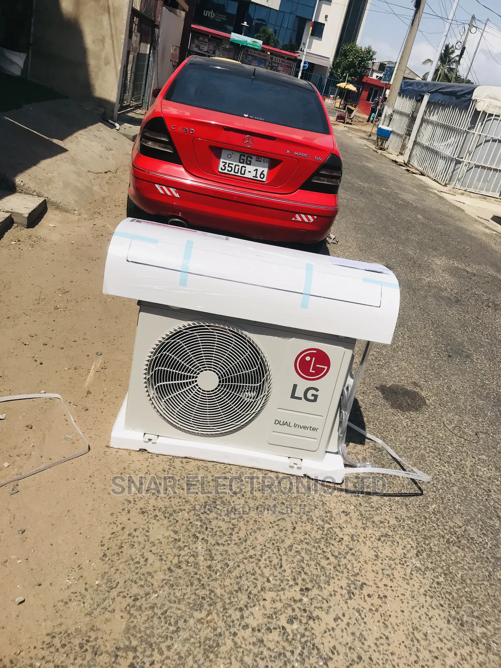 Newest LG 1.5hp R410 Fast Cooling and Energy Saving