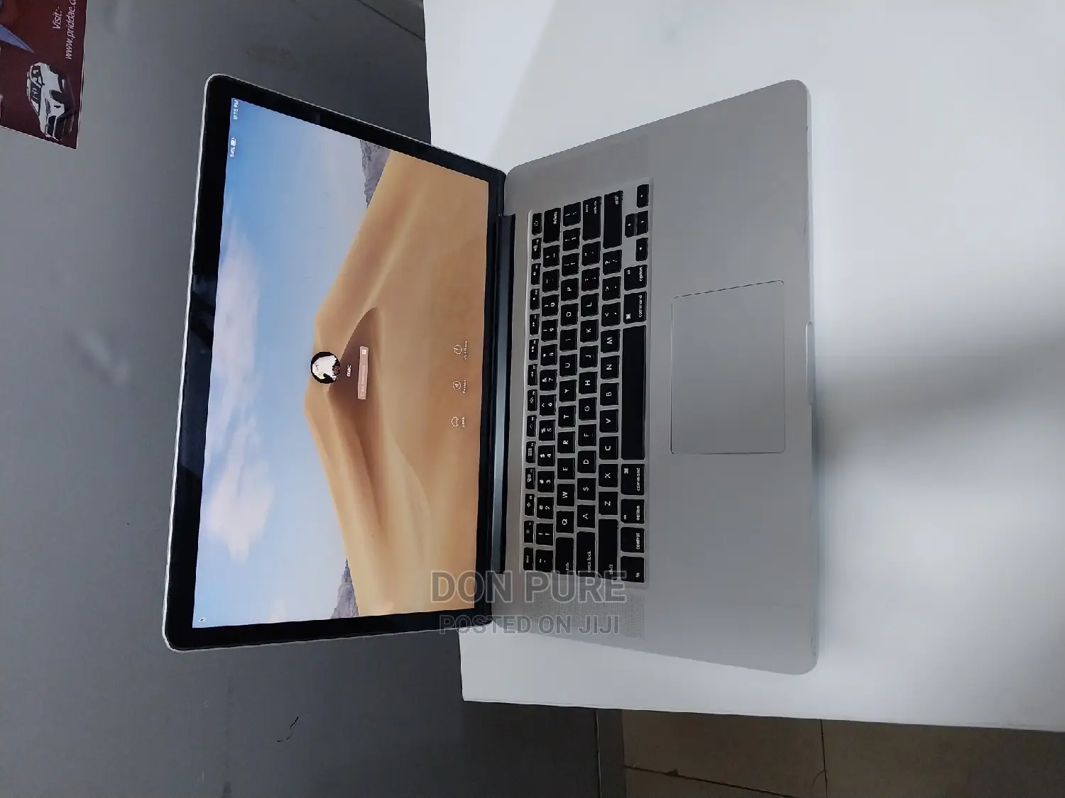 Laptop Apple MacBook Pro 8GB Intel Core I7 SSD 256GB