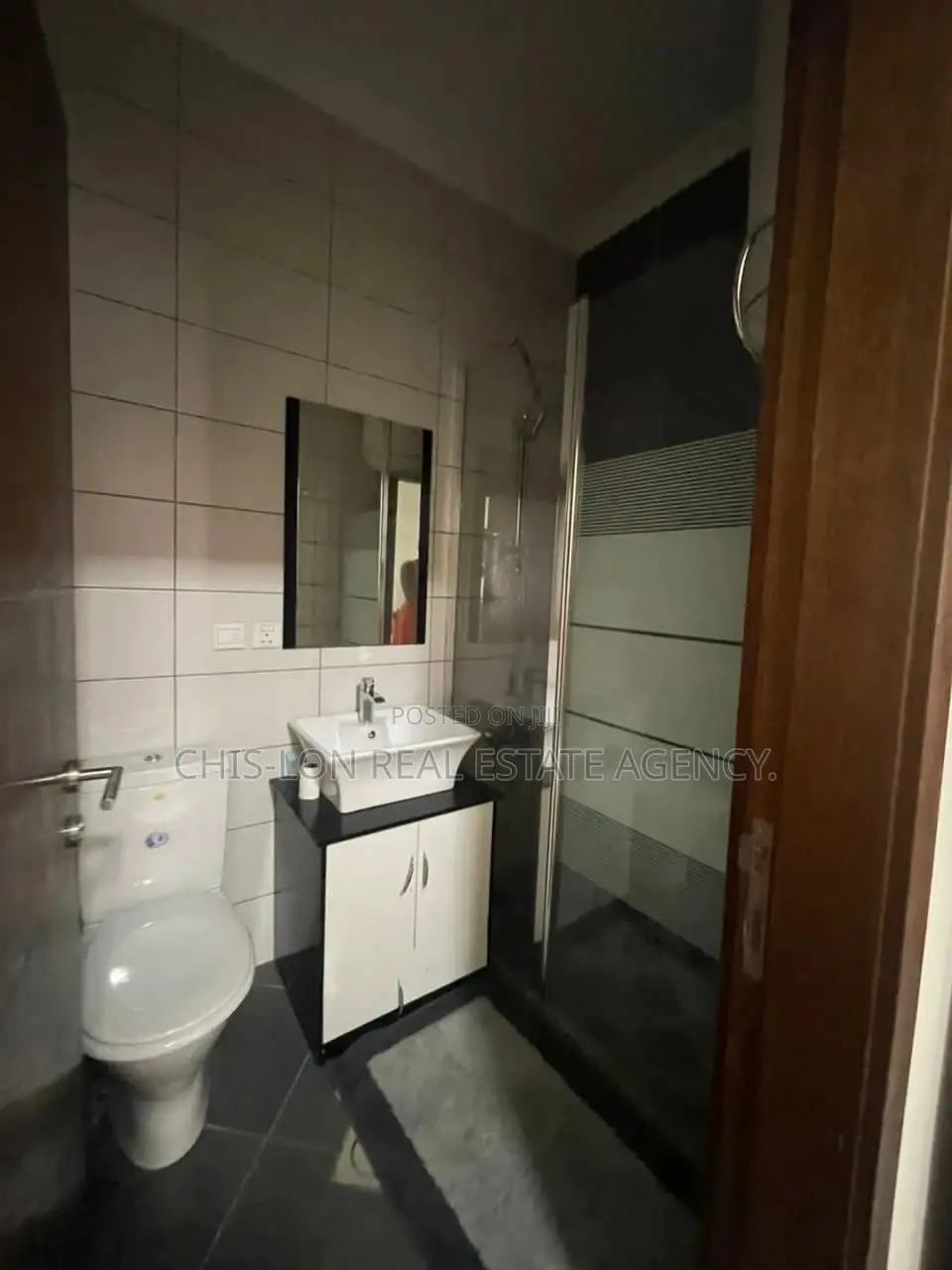2bdrm Apartment in Sharp-Connect., Dzorwulu for rent
