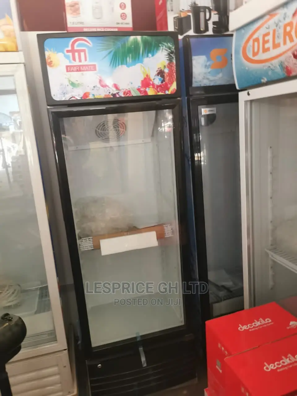 Super Awesome Fairmate Display Fridge