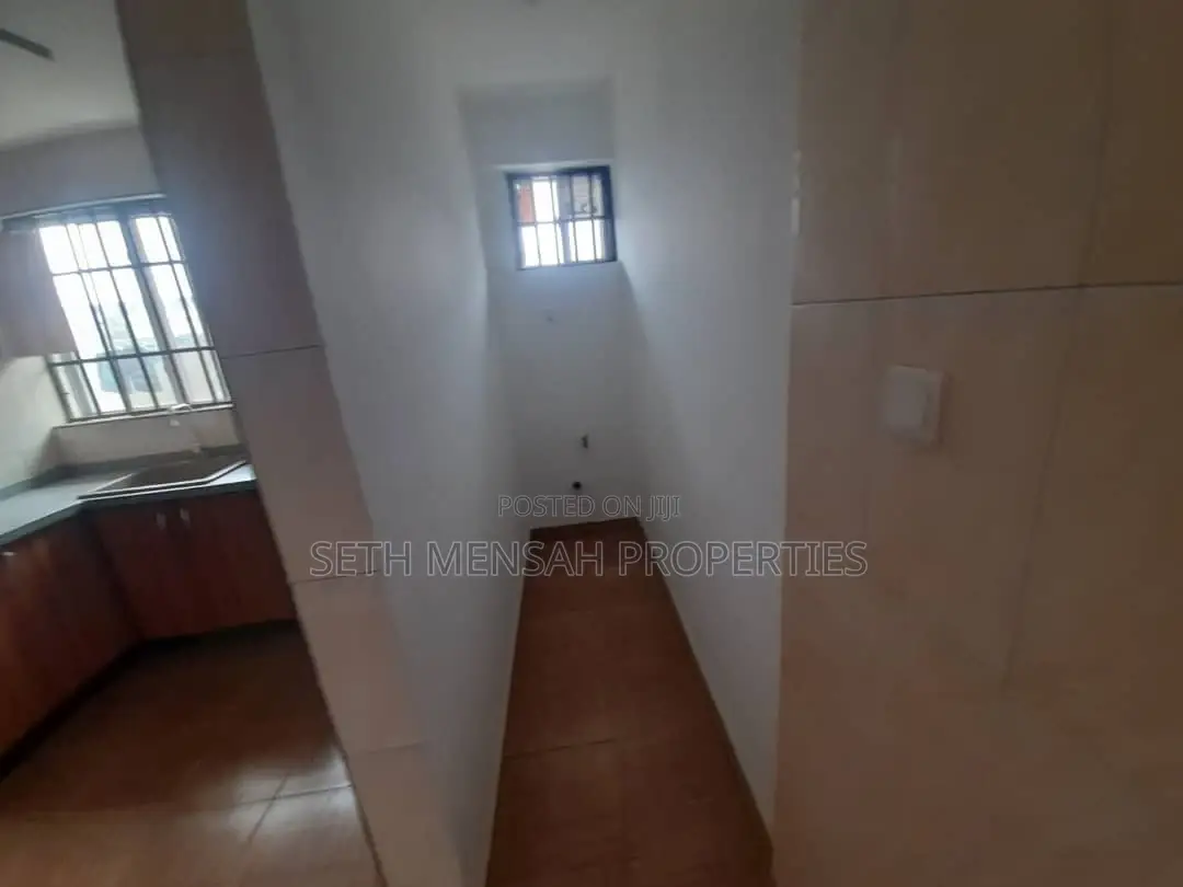 3bdrm Apartment in SKM Property, Teshie for Rent