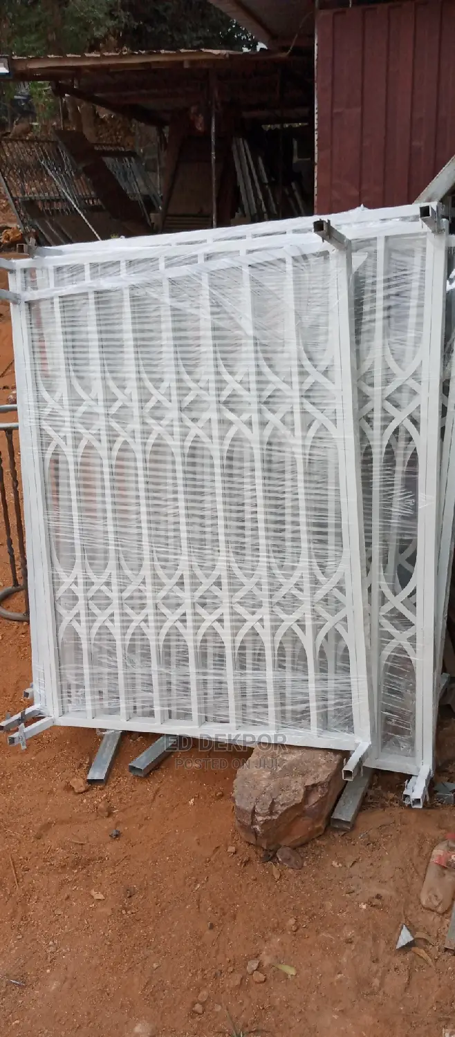 I Metal Windows