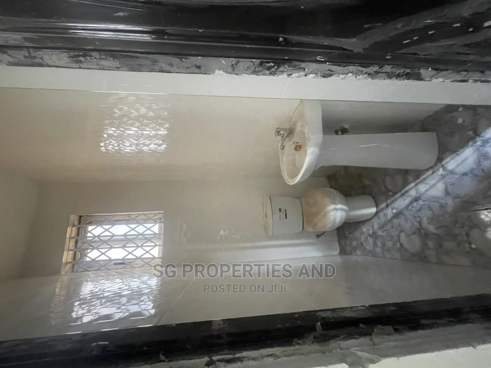 Spacious Shop or Office Space for Rent at Spintex
