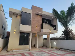 5bdrm Duplex in Suadom Properties, Baatsona Total for Sale