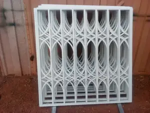 G Metal Window