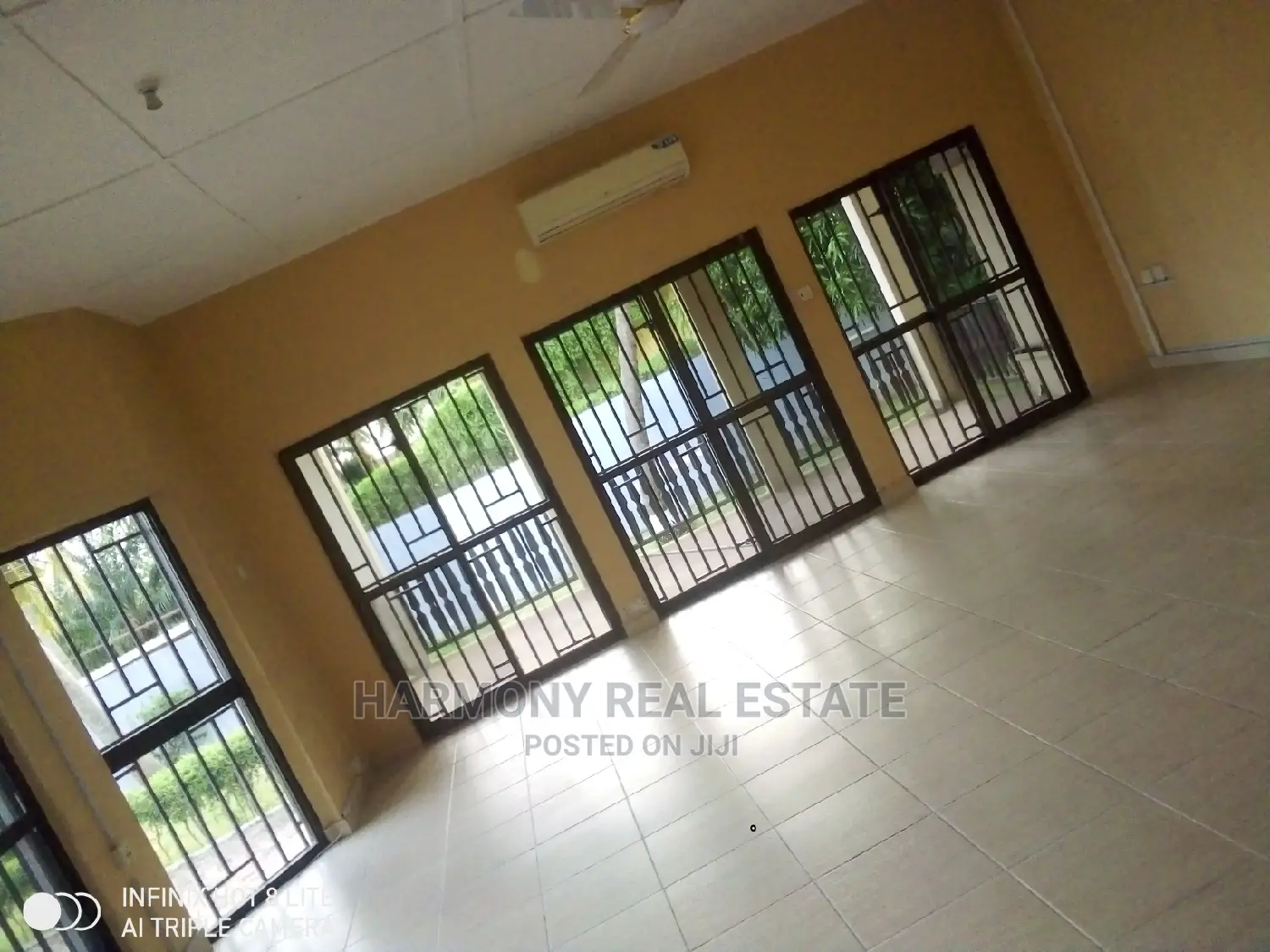 4bdrm House in Dzorwulu for rent