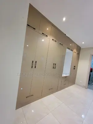 5bdrm Duplex in Suadom Properties, Baatsona Total for Sale