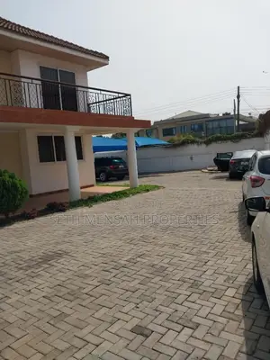 4bdrm House in SKM Property, Cantonments for Rent