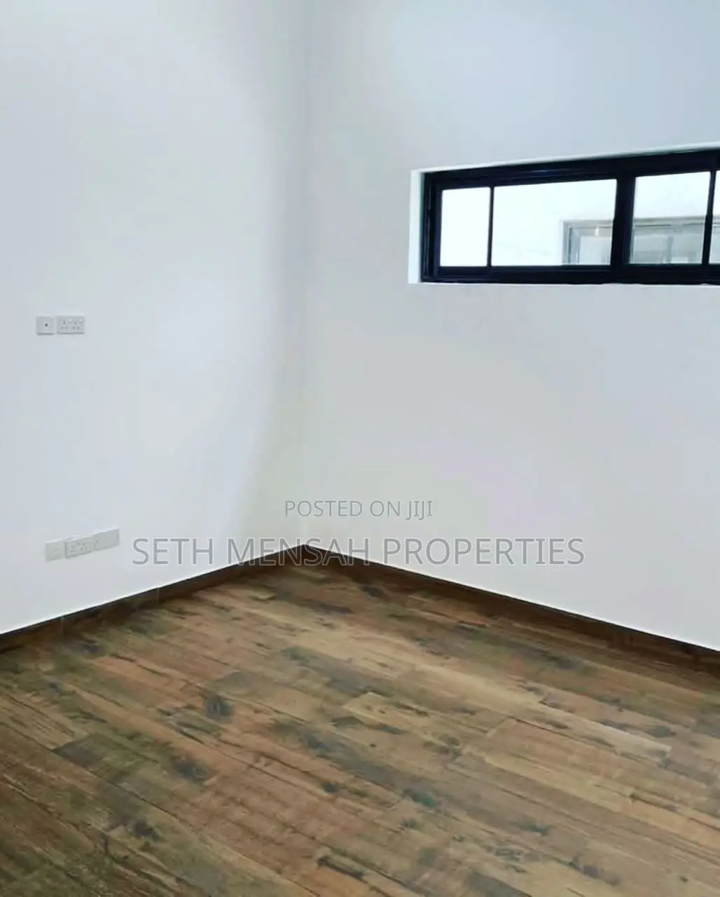4bdrm Townhouse/Terrace in SKM Property, Cantonments for Sale