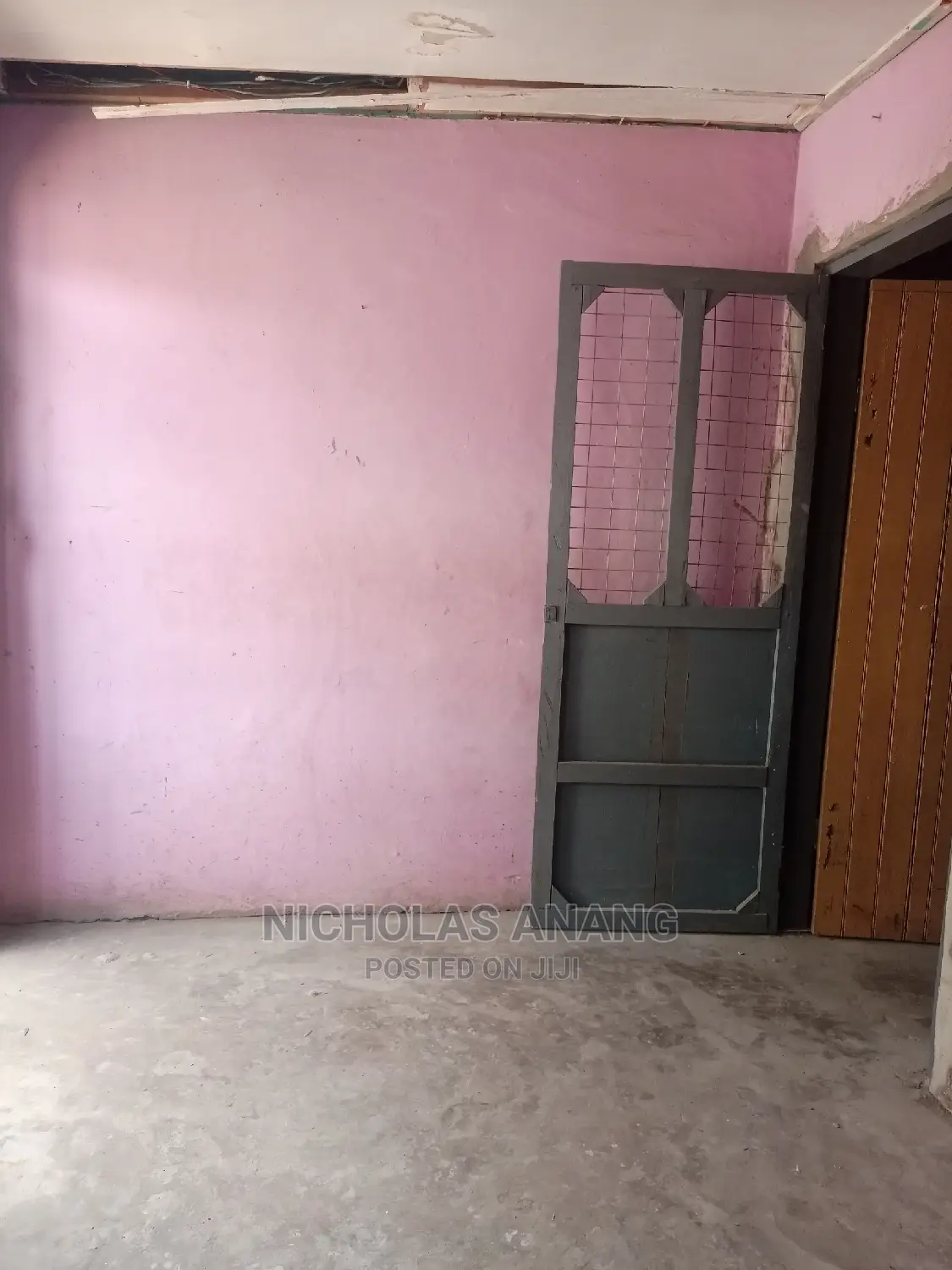 1bdrm Room & Parlour in Dorns Properties, New Town for rent