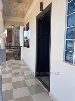 3bdrm House in Tseaddo, Teshie for Rent