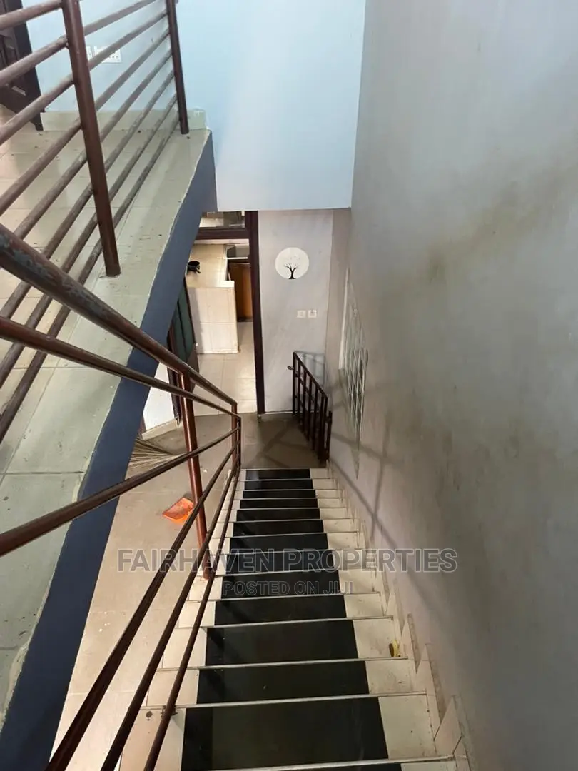 3bdrm House in Tseaddo, Teshie for Rent