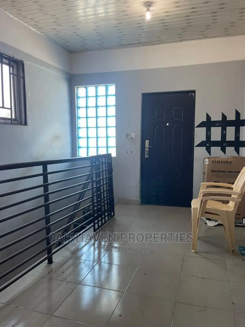 3bdrm House in Tseaddo, Teshie for Rent