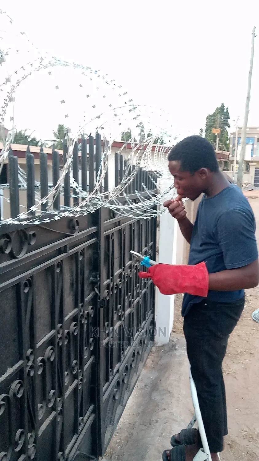 Razor Fence Installation at Quality