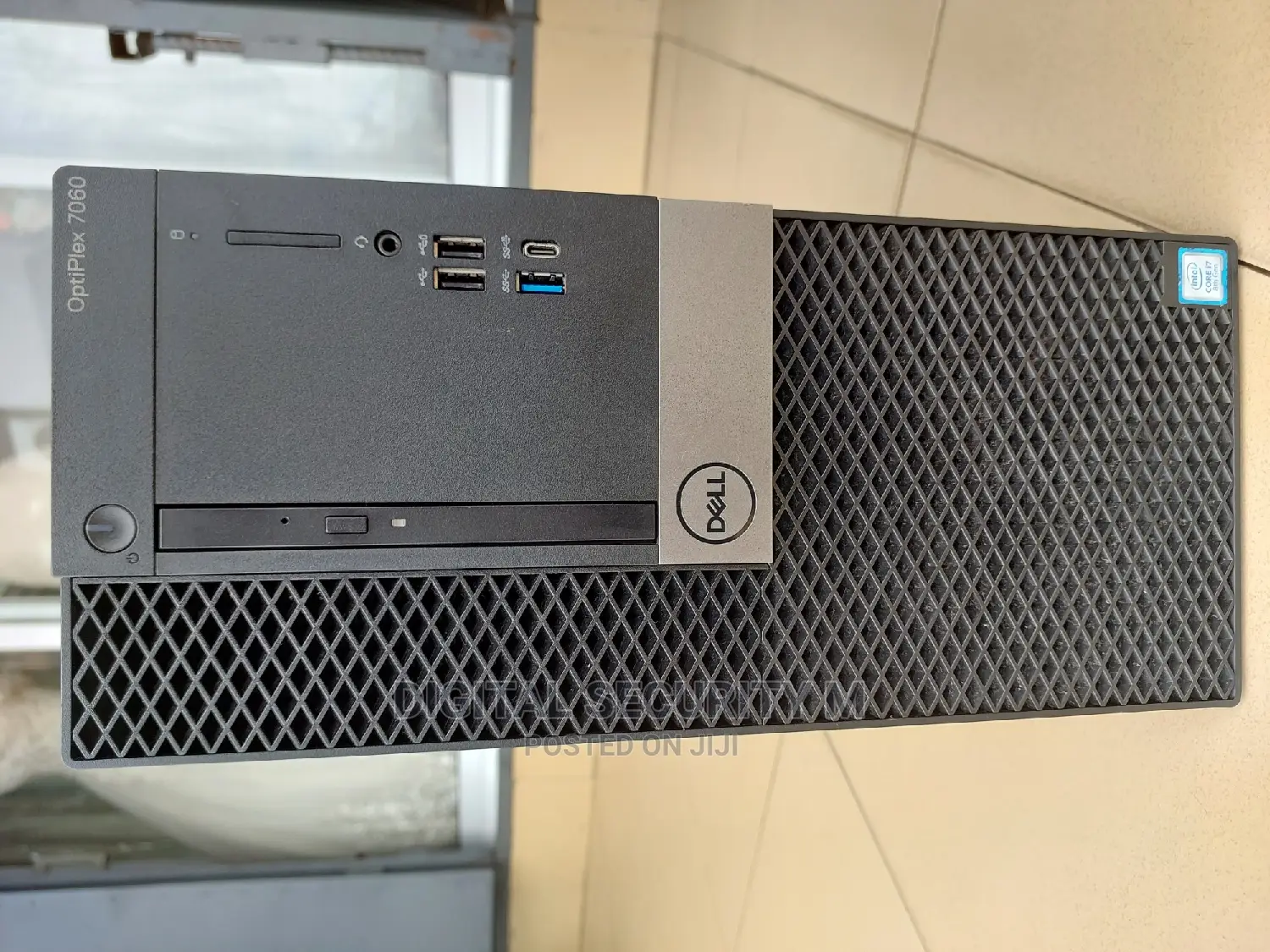 Desktop Computer Dell OptiPlex 7060 16GB Intel Core I7 HDD 1T
