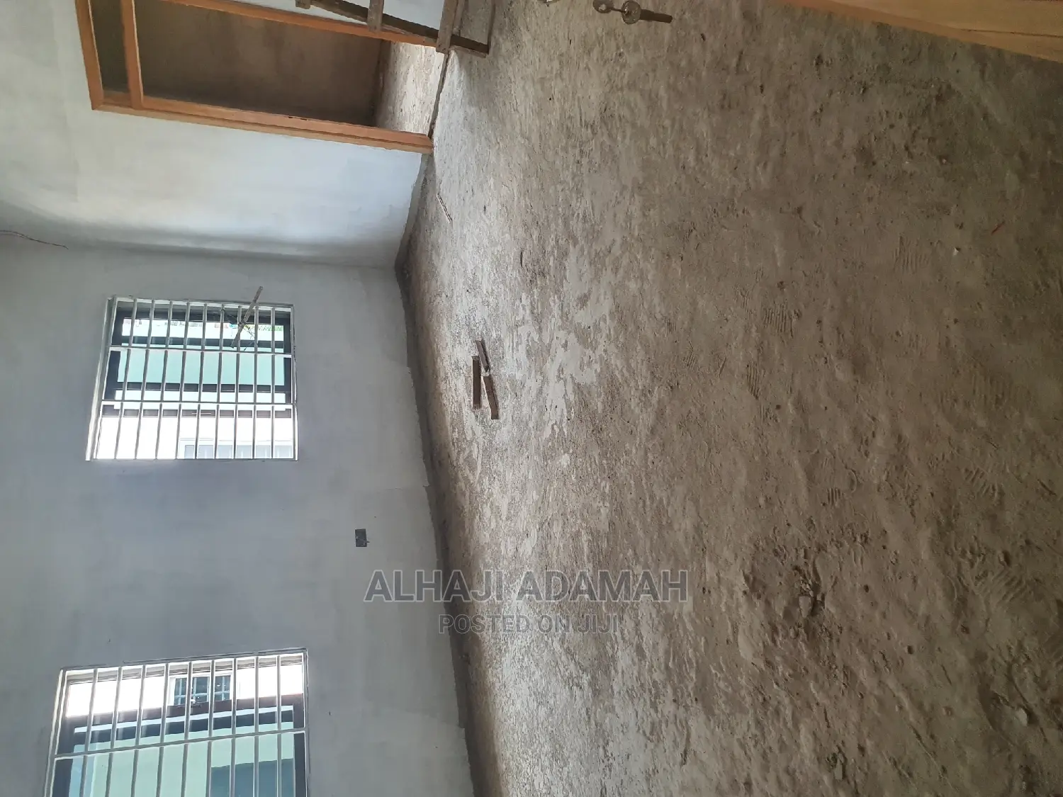 6bdrm House in Diamond City Estate, Atwima Kwanwoma for sale