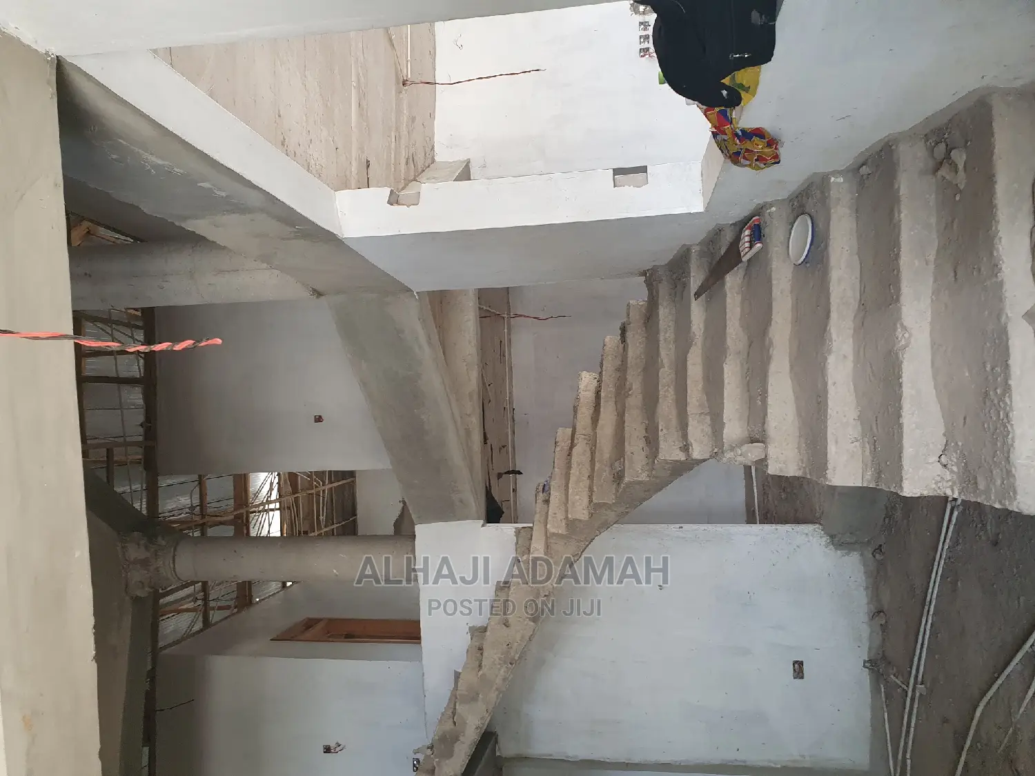 6bdrm House in Diamond City Estate, Atwima Kwanwoma for sale