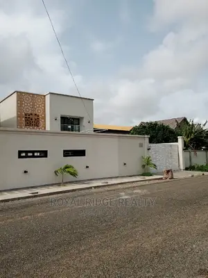 4bdrm Duplex in Spintex, Accra Metropolitan for Sale