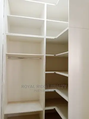4bdrm Duplex in Spintex, Accra Metropolitan for Sale