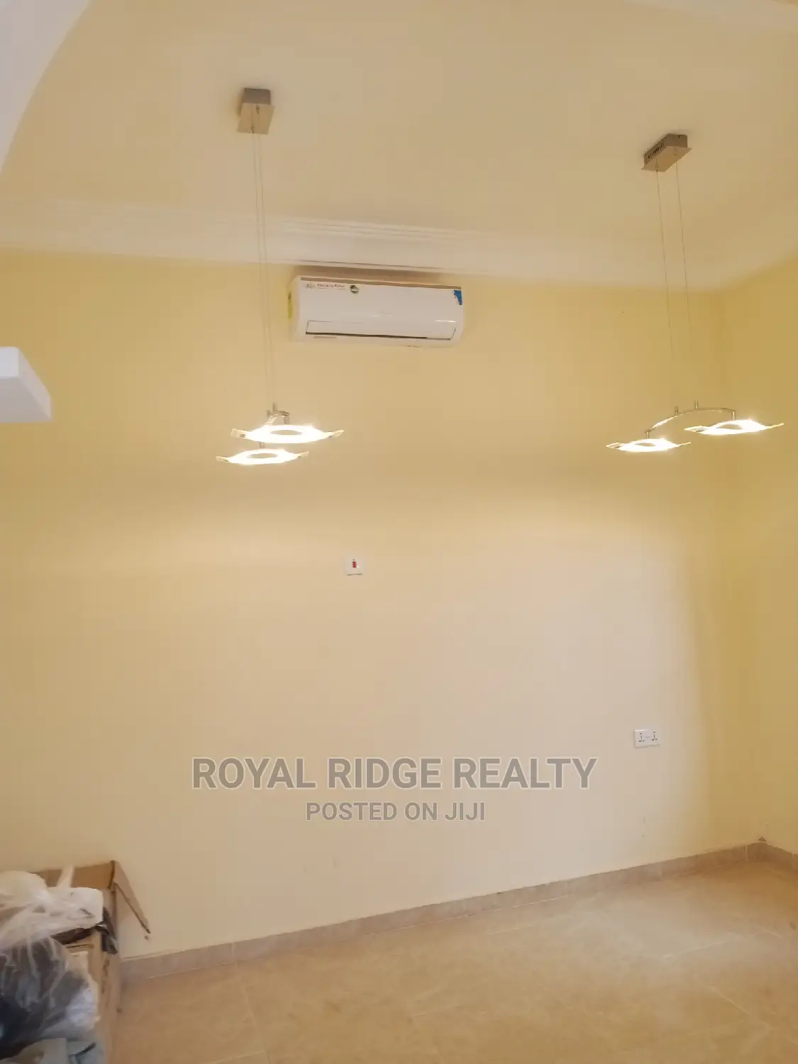 4bdrm Duplex in Spintex, Accra Metropolitan for Sale