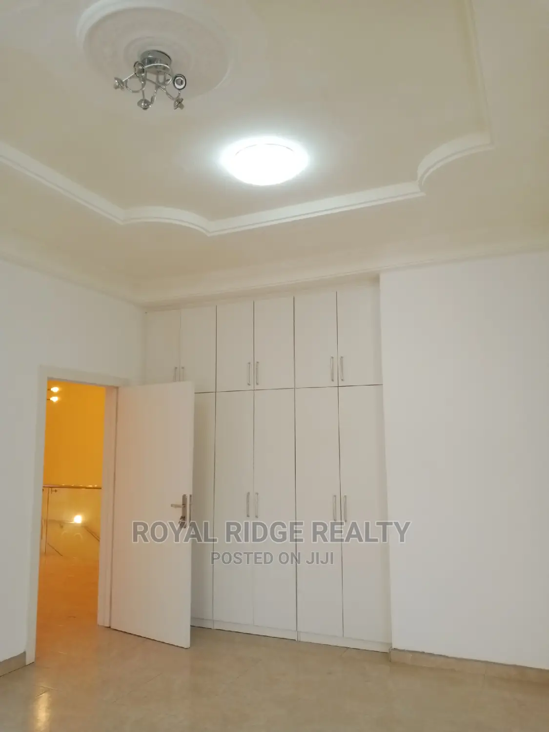 4bdrm Duplex in Spintex, Accra Metropolitan for Sale