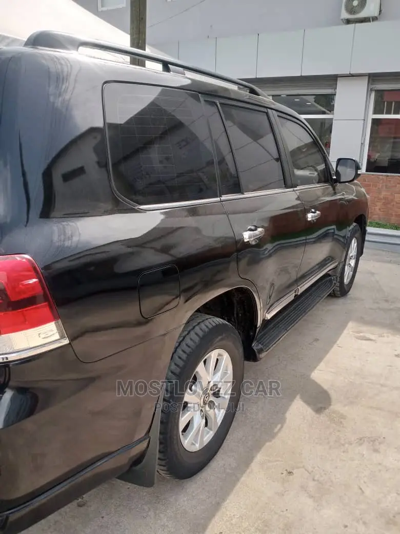 Ghana Car Rentals Service In Accra Landcruiser V8 For Rent