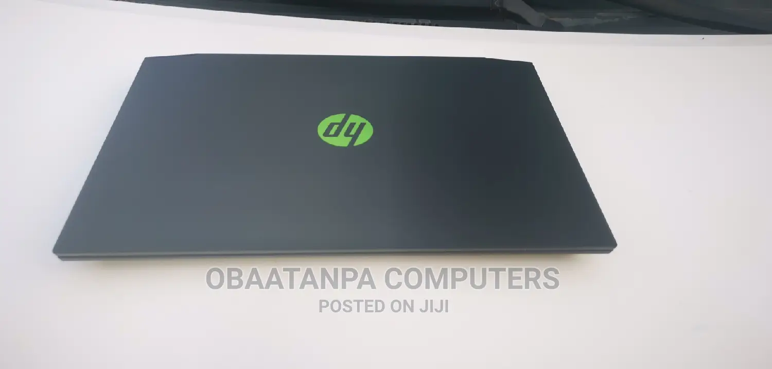 Laptop HP Pavilion 15t 8GB AMD Ryzen 5 SSD 256GB
