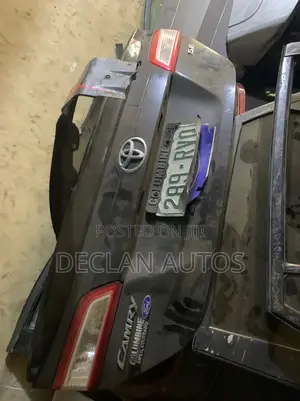 Toyota Camry 2014 SE Boot