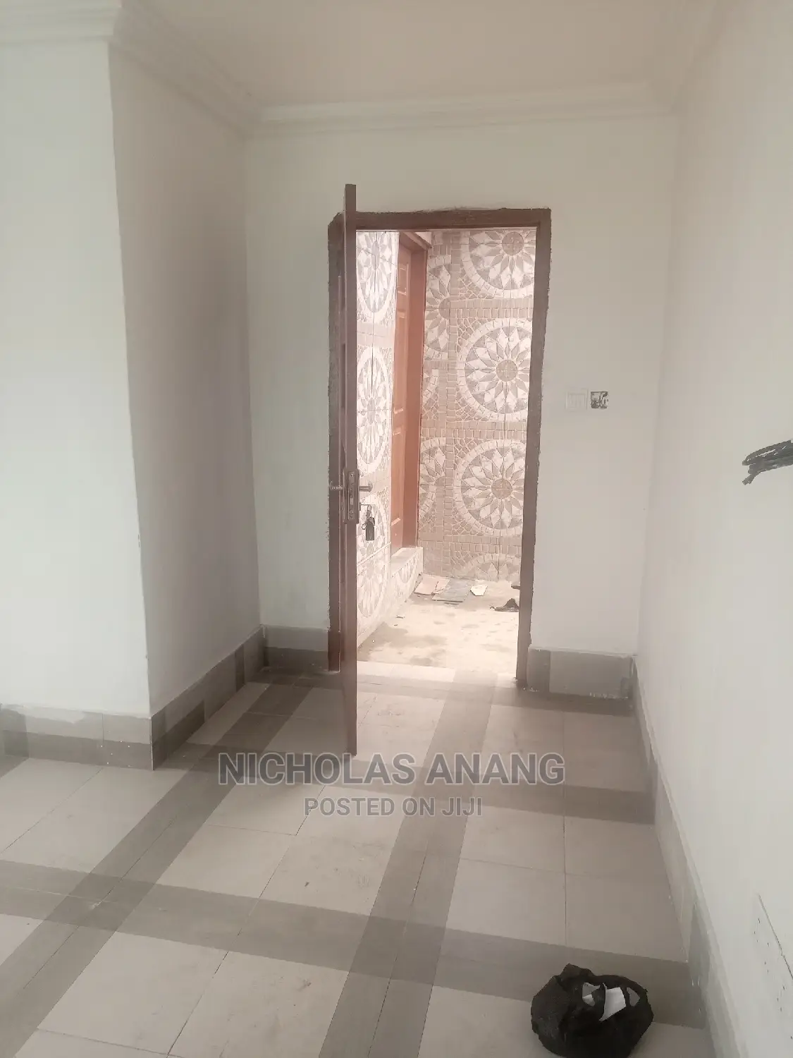 1bdrm House in Dorns Properties, New Town for rent