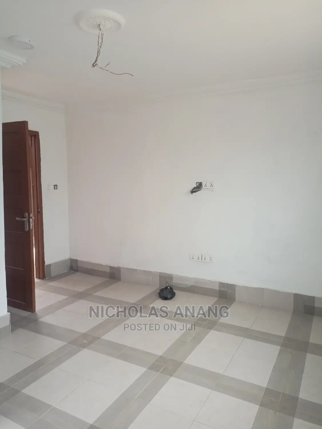 1bdrm House in Dorns Properties, New Town for rent