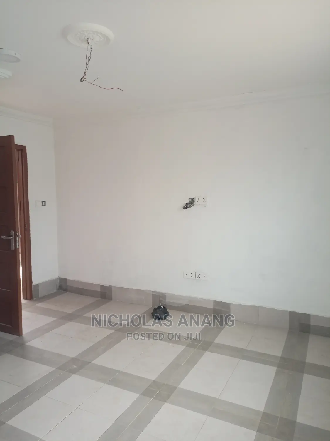 1bdrm House in Dorns Properties, New Town for rent