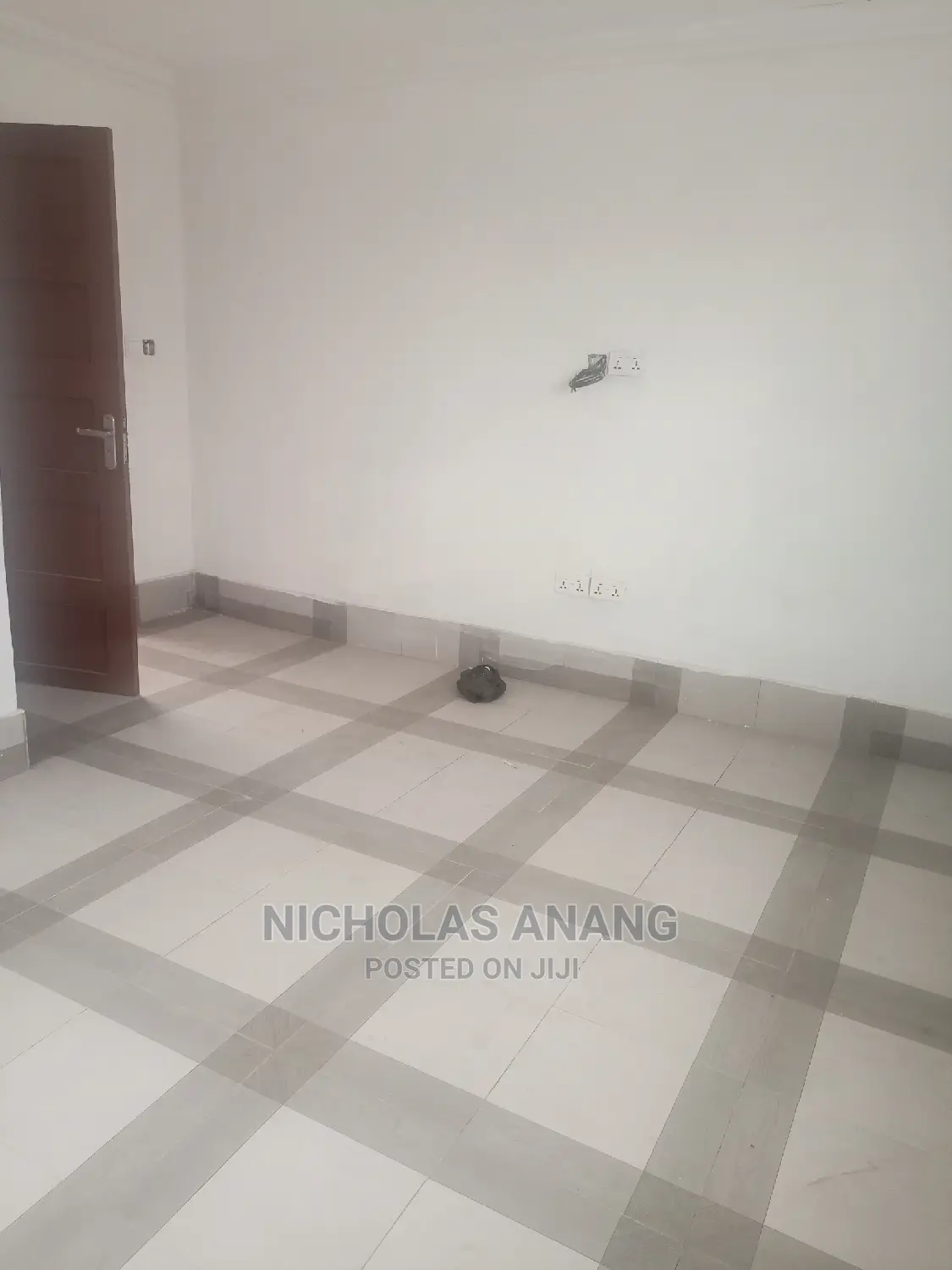1bdrm House in Dorns Properties, New Town for rent