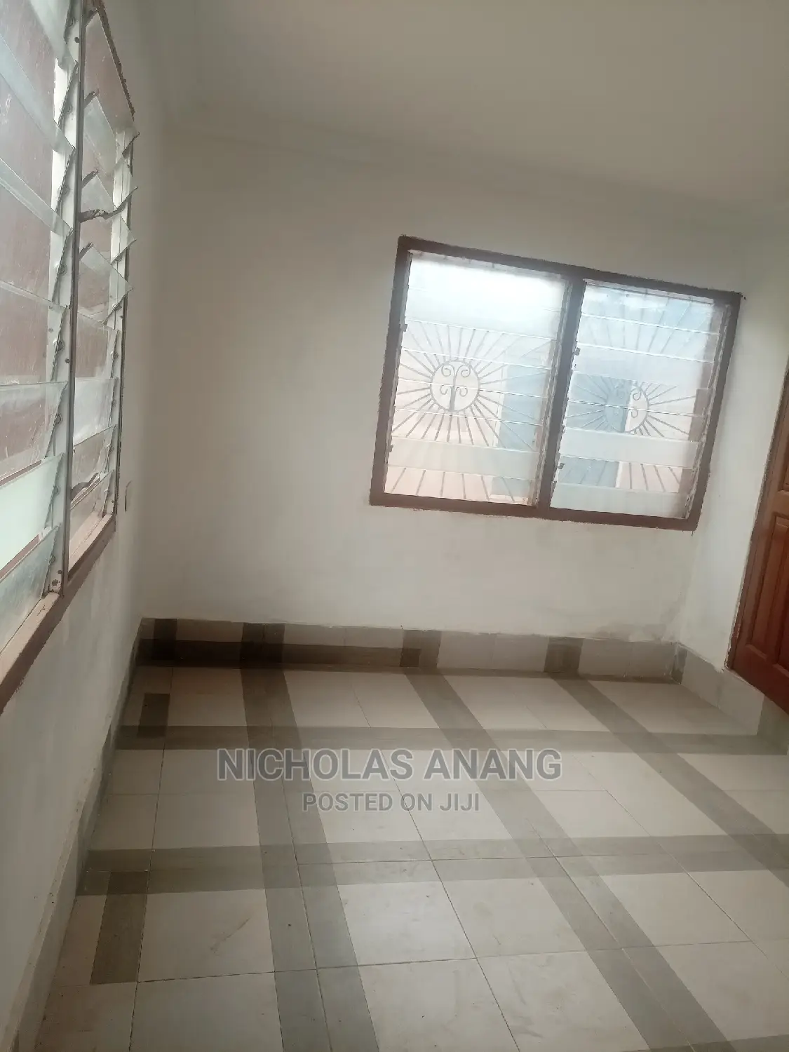 1bdrm House in Dorns Properties, New Town for rent