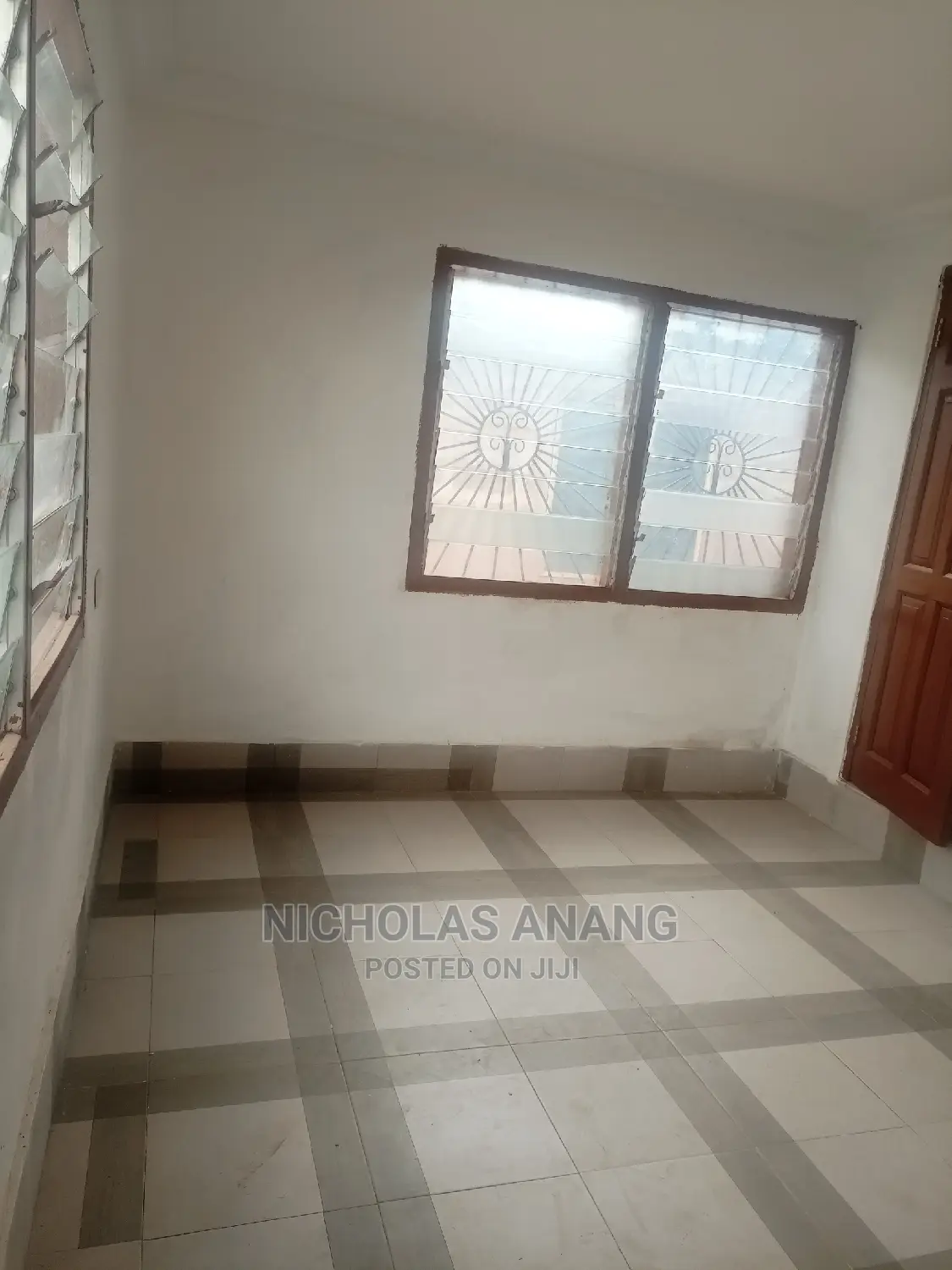 1bdrm House in Dorns Properties, New Town for rent