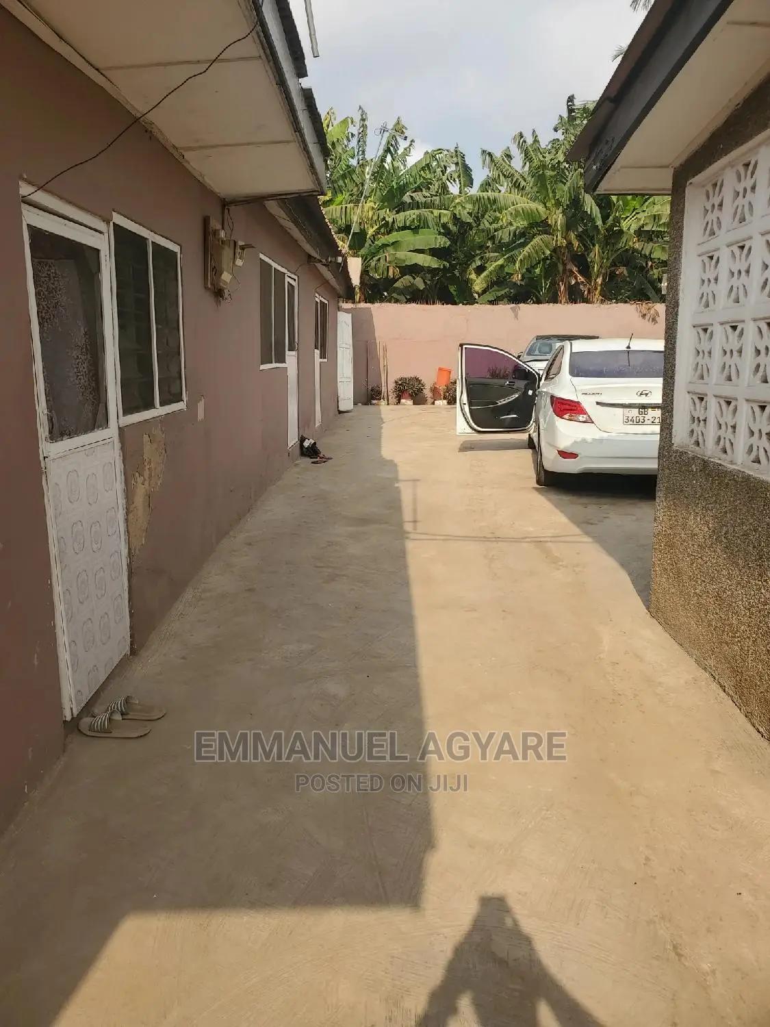 Mini Flat in Lapaz for rent