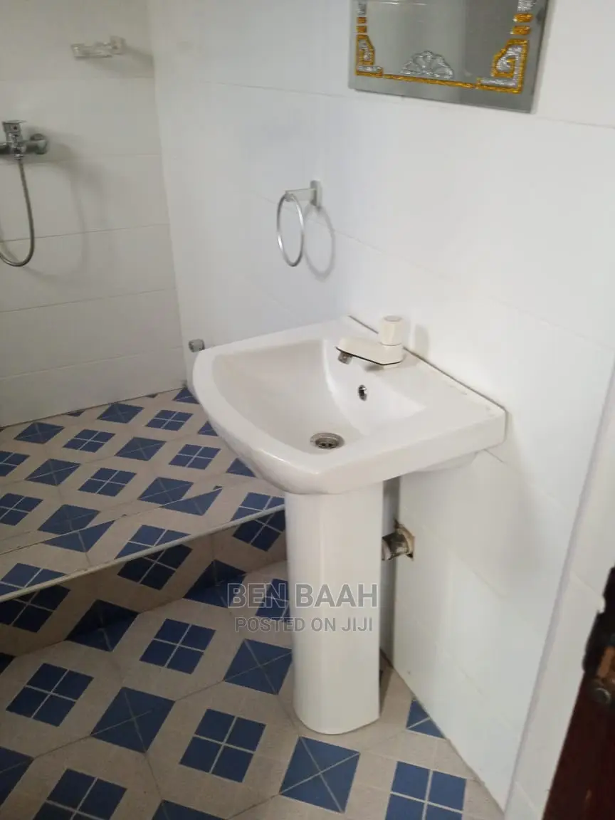 2bdrm Apartment in Ben Properties, Taifa-Burkina for rent
