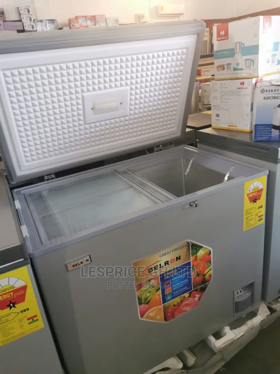 Quality Delron Chest Freezer 258L