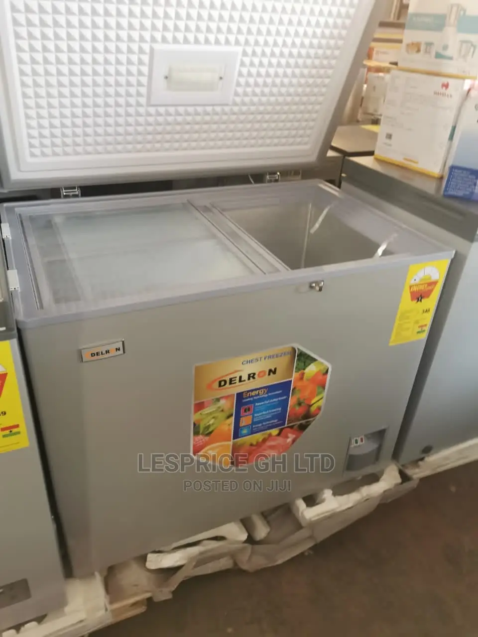 Original Delron Chest Freezer 258L
