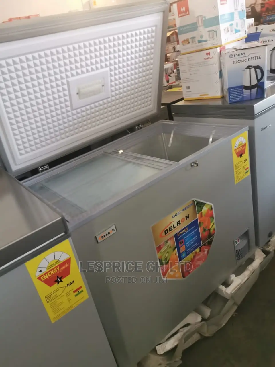Fascinating Delron Chest Freezer 258L