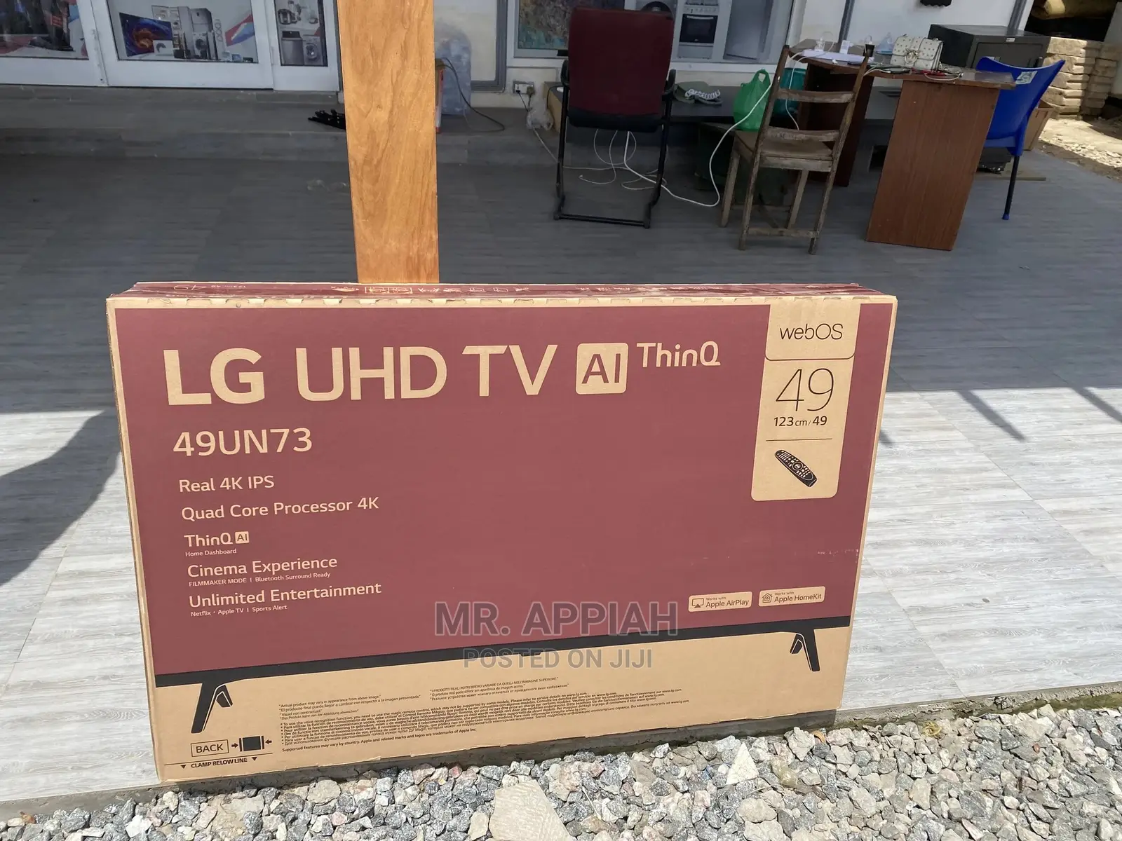 Movies Get Better With LG (49UN73)