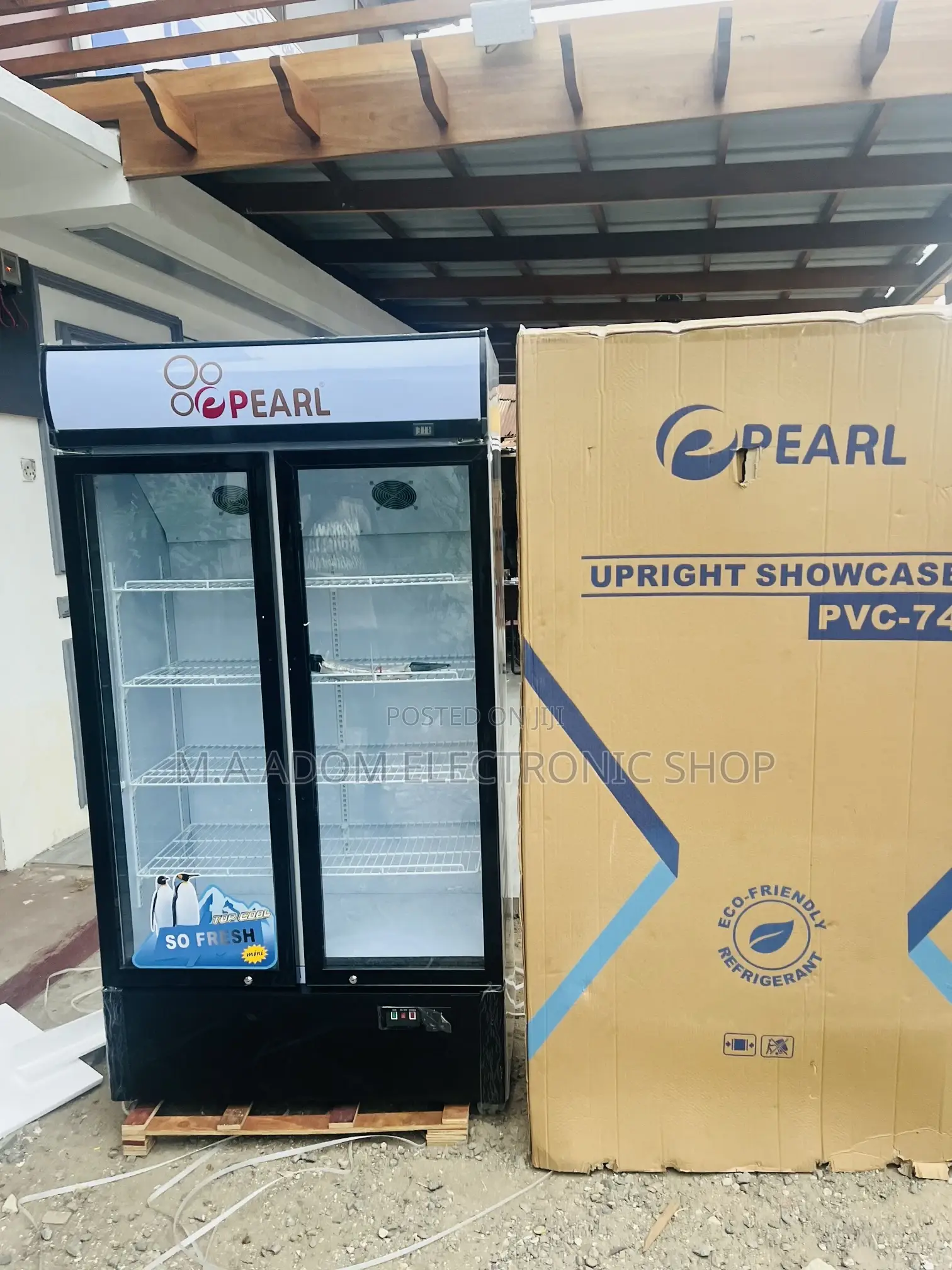 Display Pearl Upright 600 Litres Fridge
