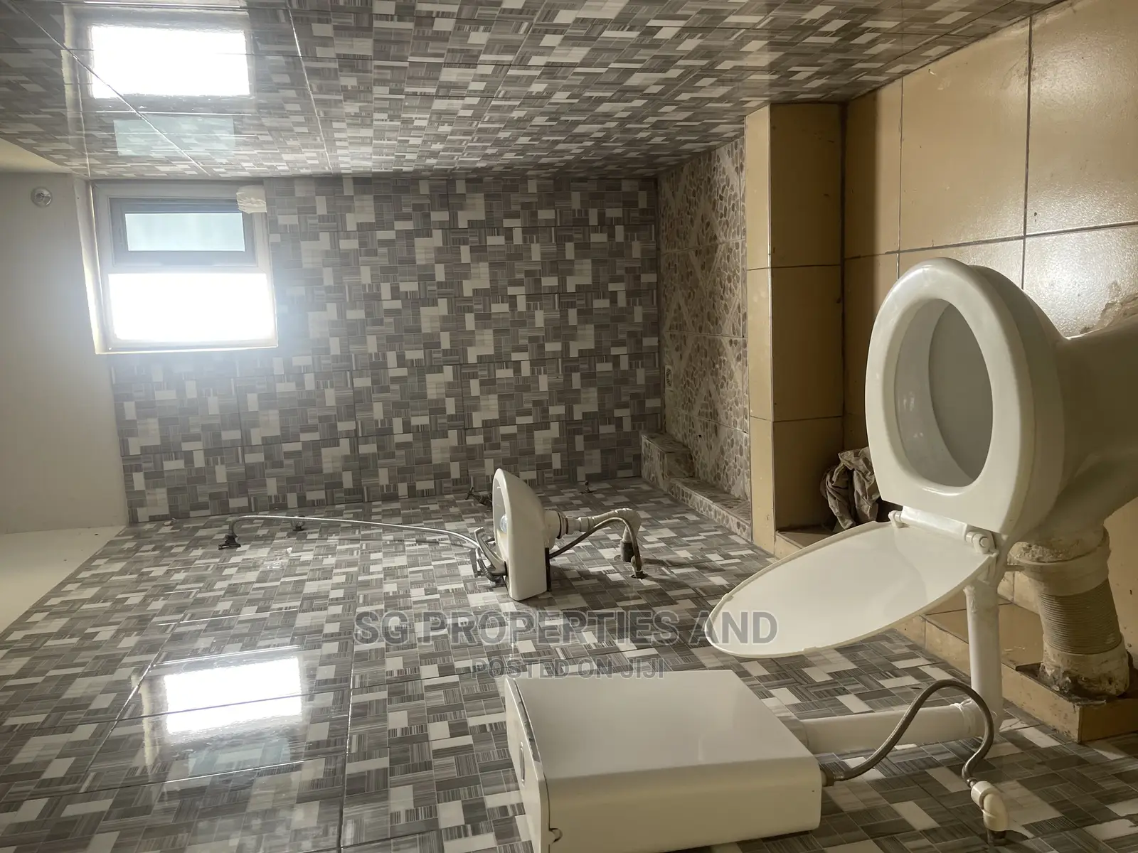 1bdrm Apartment in Lashibi, Spintex for rent