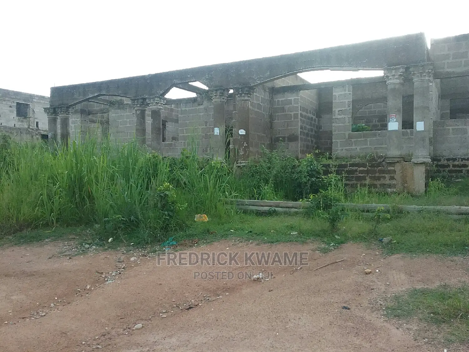 5bdrm House in Brother K Estate, Kumasi Metropolitan for sale