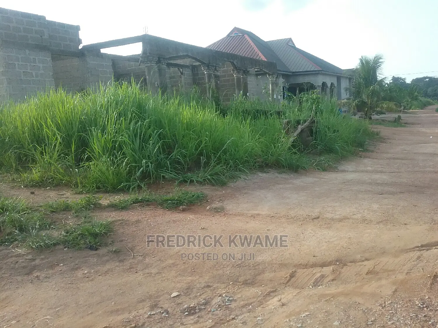 5bdrm House in Brother K Estate, Kumasi Metropolitan for sale