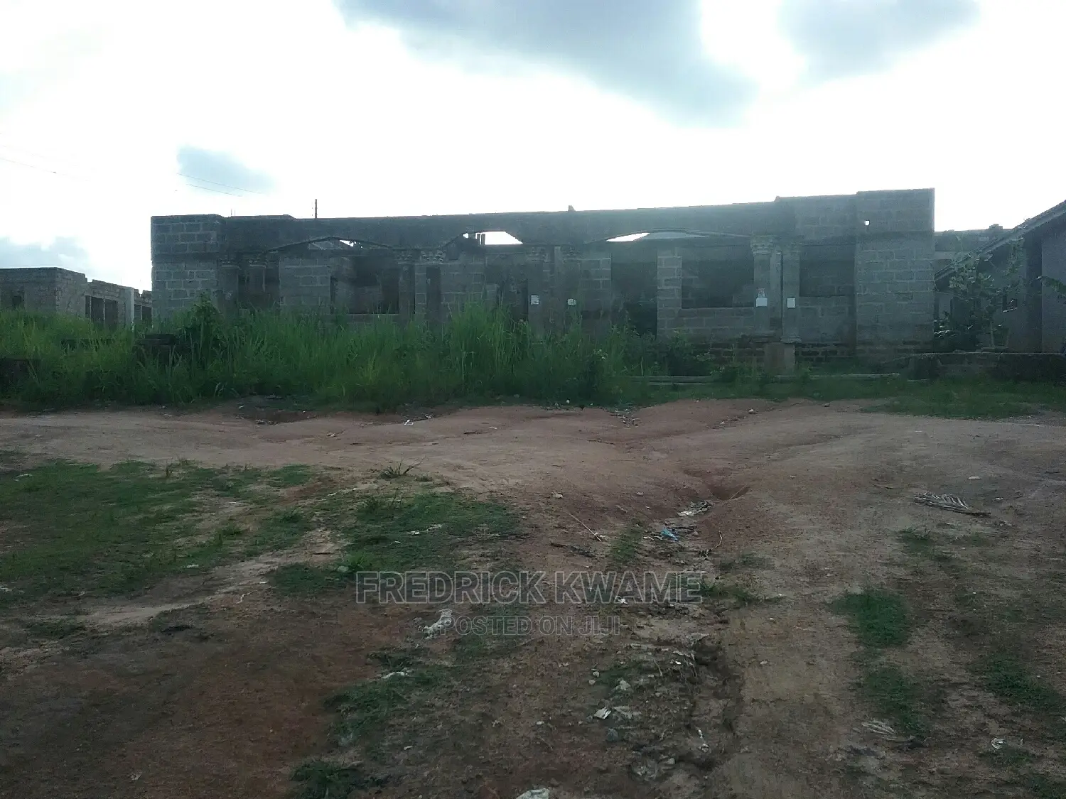 5bdrm House in Brother K Estate, Kumasi Metropolitan for sale