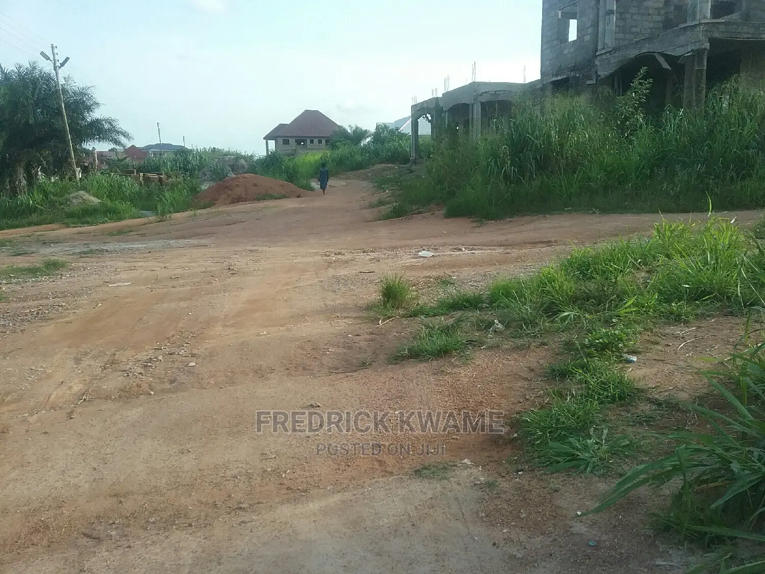 5bdrm House in Brother K Estate, Kumasi Metropolitan for sale