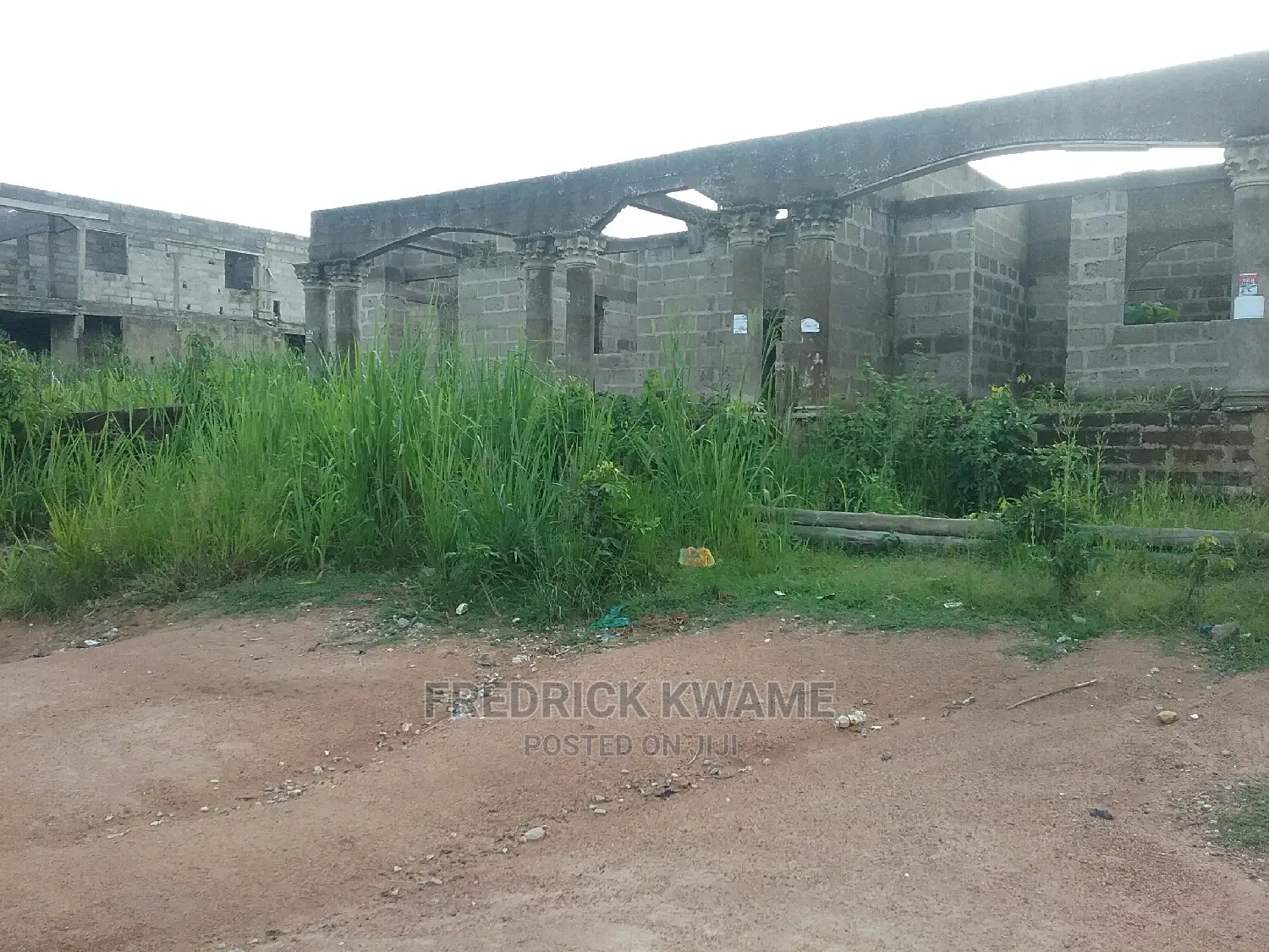 5bdrm House in Brother K Estate, Kumasi Metropolitan for sale