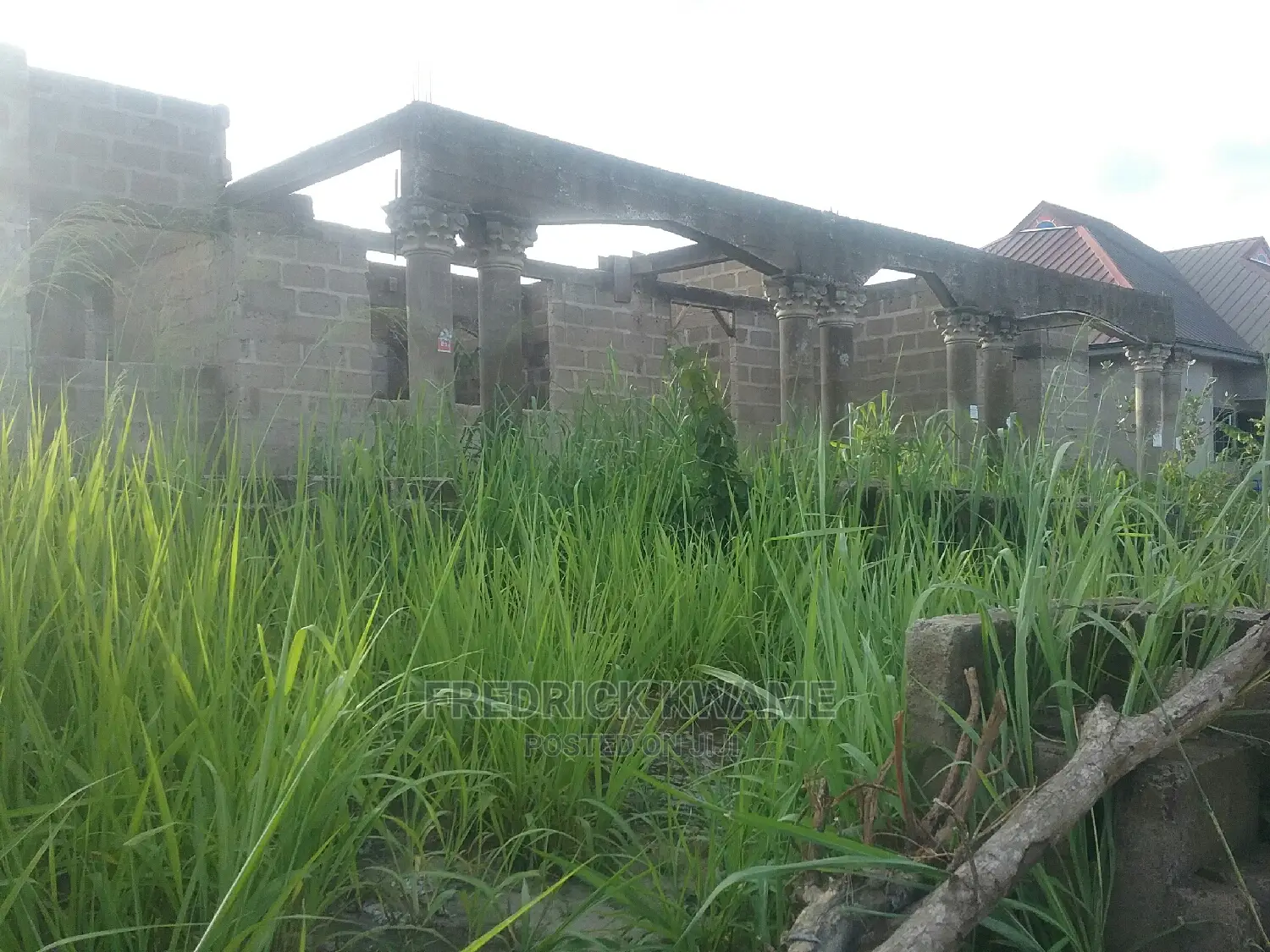 5bdrm House in Brother K Estate, Kumasi Metropolitan for sale
